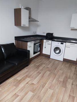 Jubilee Drive, Liverpool L7, Studio to rent