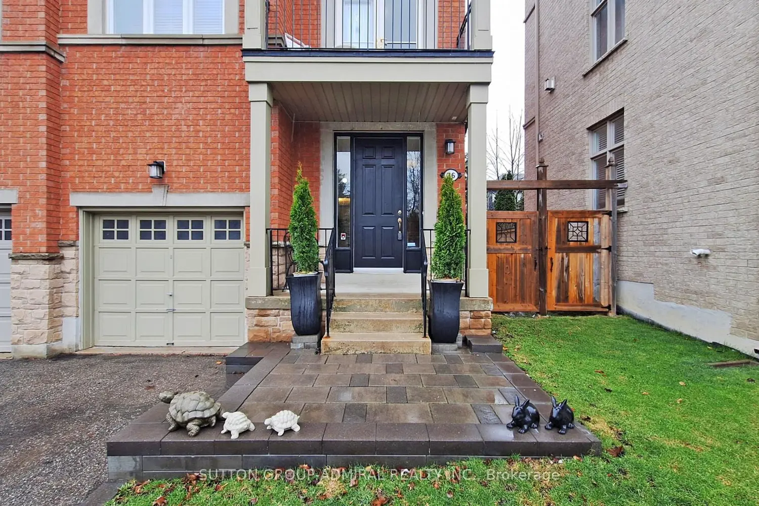 36 Helen Street photo 3