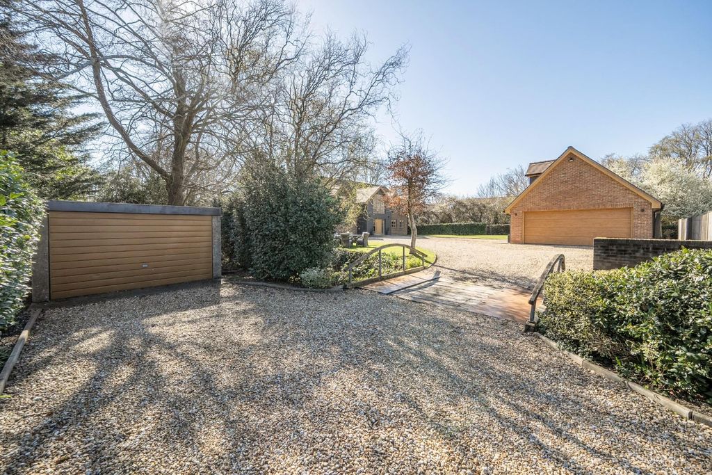 Additional image 26 of 5 bed detached house for saleNorth Close, Havant PO9