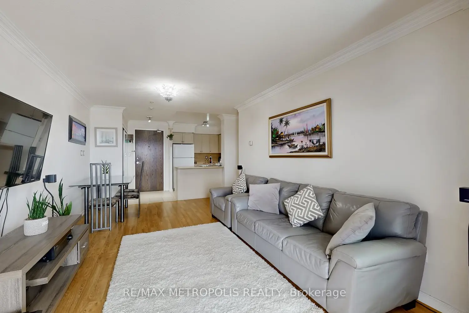 Additional image 6 of 2772 Keele Street 403