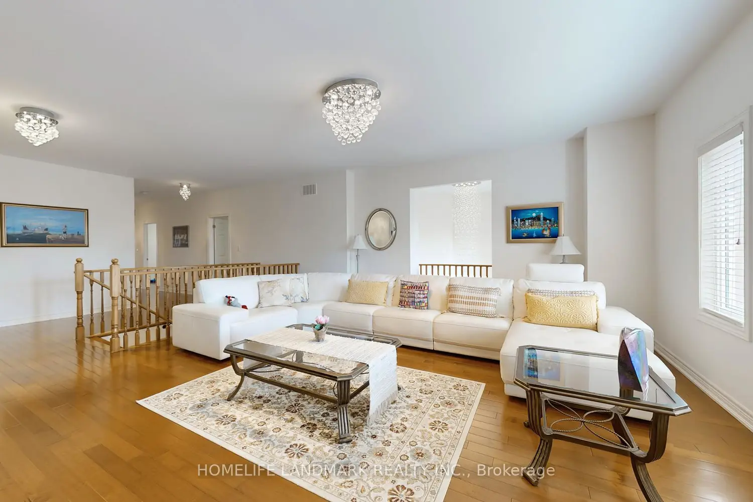 98 Fitzmaurice Drive photo 5