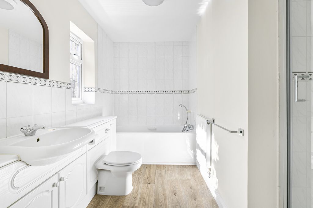 Additional image 11 of 5 bed detached house for saleOakfield Road, Harpenden AL5