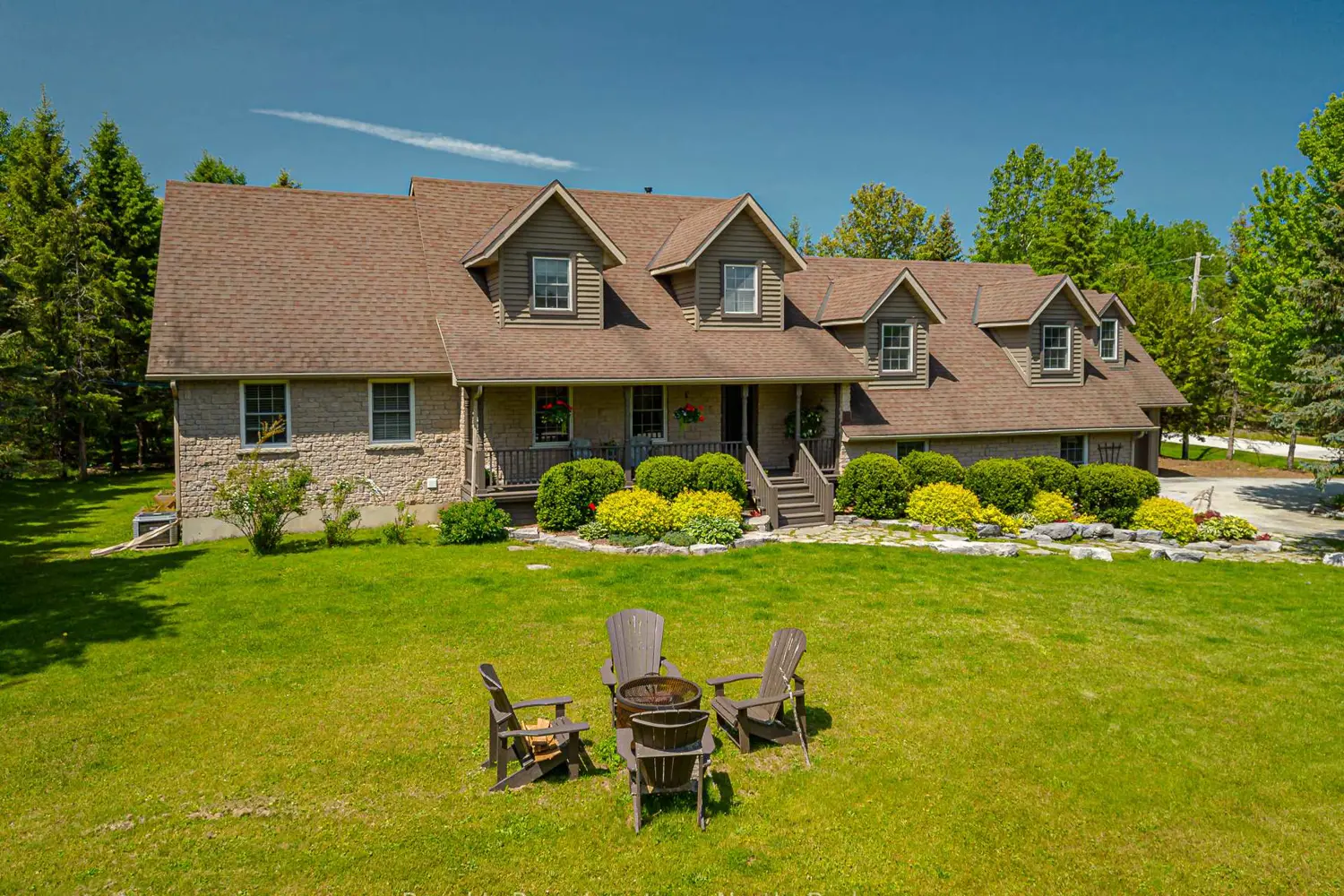 13 Parkland Drive photo 2