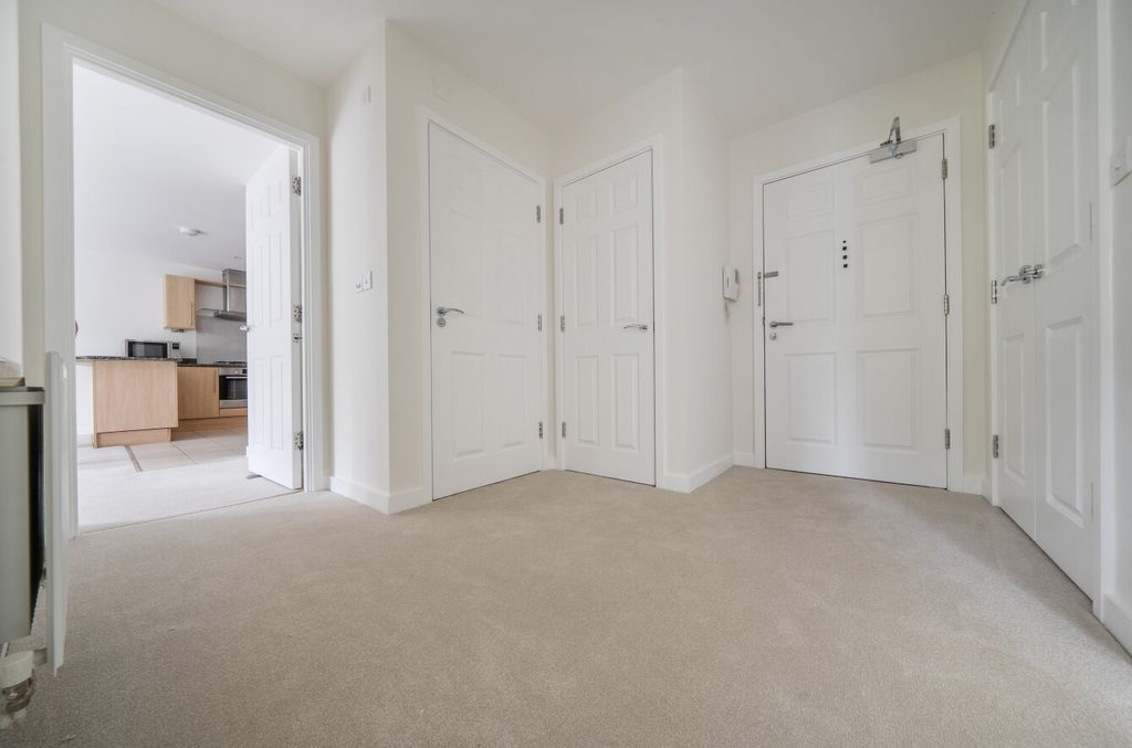 Additional image 20 of 2 bed flat for saleBeacon Crescent, Hindhead, Surrey GU26