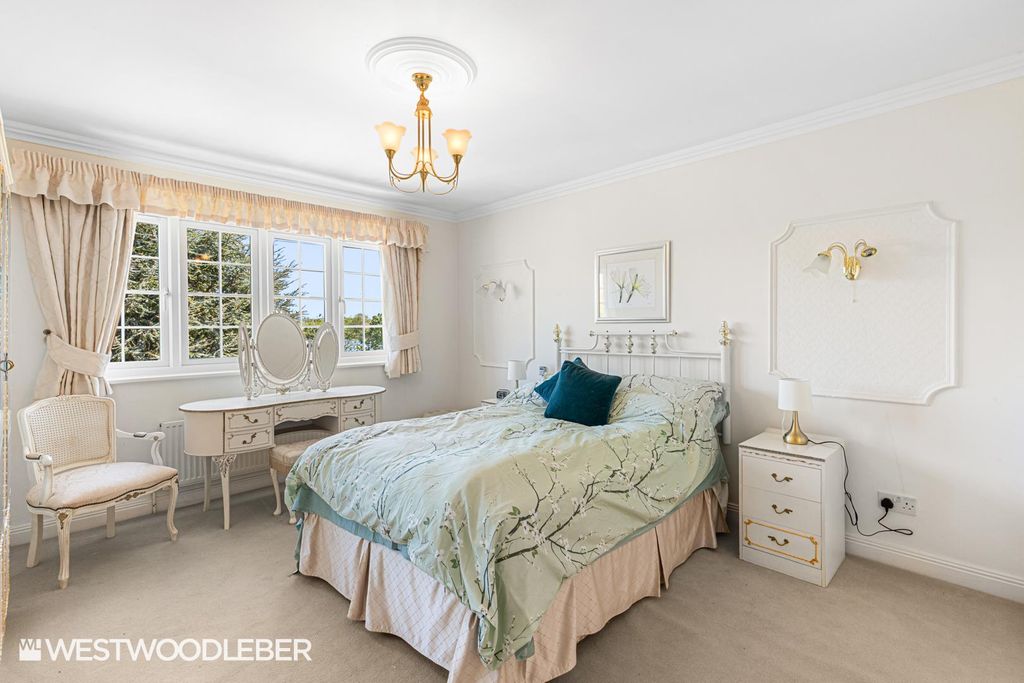 Additional image 16 of 4 bed detached house for saleEldon Road, Hoddesdon EN11