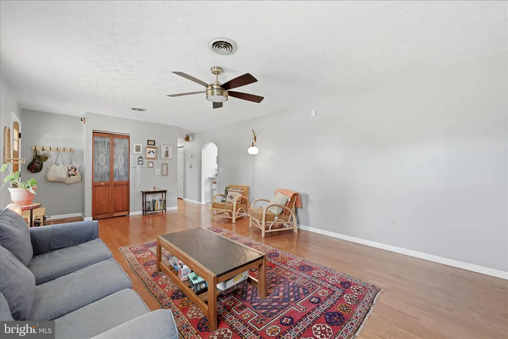 Additional image 13 of 2712 Goldmiller Road, Bunker Hill, WV 25413