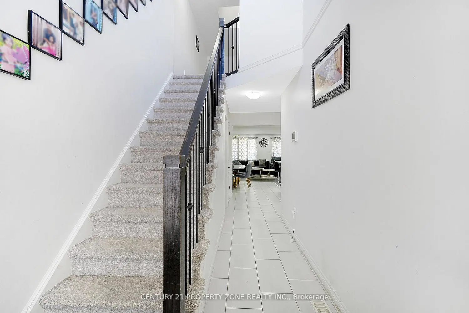 7 Taylor Drive 34 photo 4