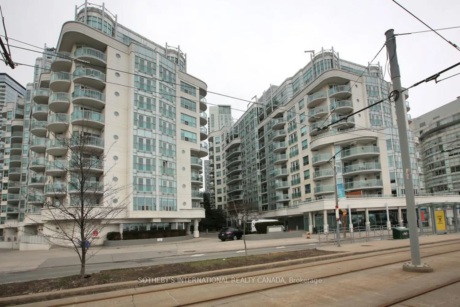 600 Queens Quay Sph22