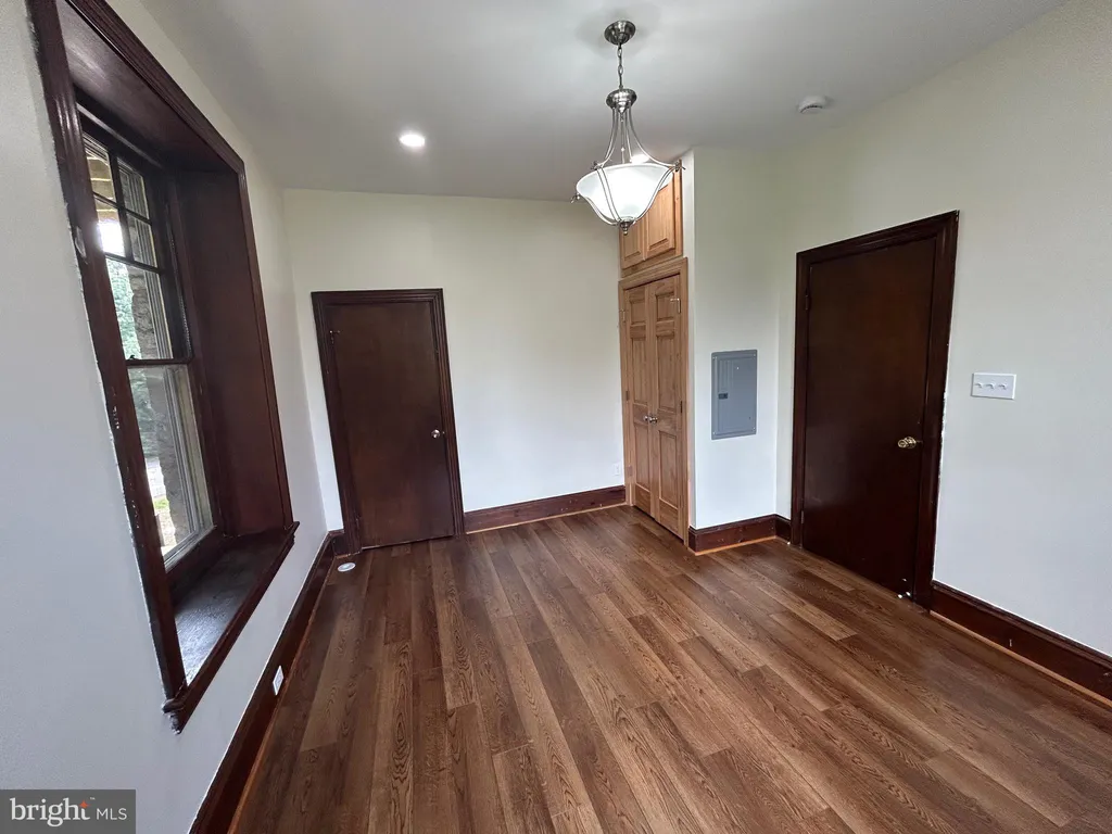 Additional image 8 of 212 Forrest Avenue Unit FIRST FLOOR Unit FIRST FLOO, Narberth, PA 19072