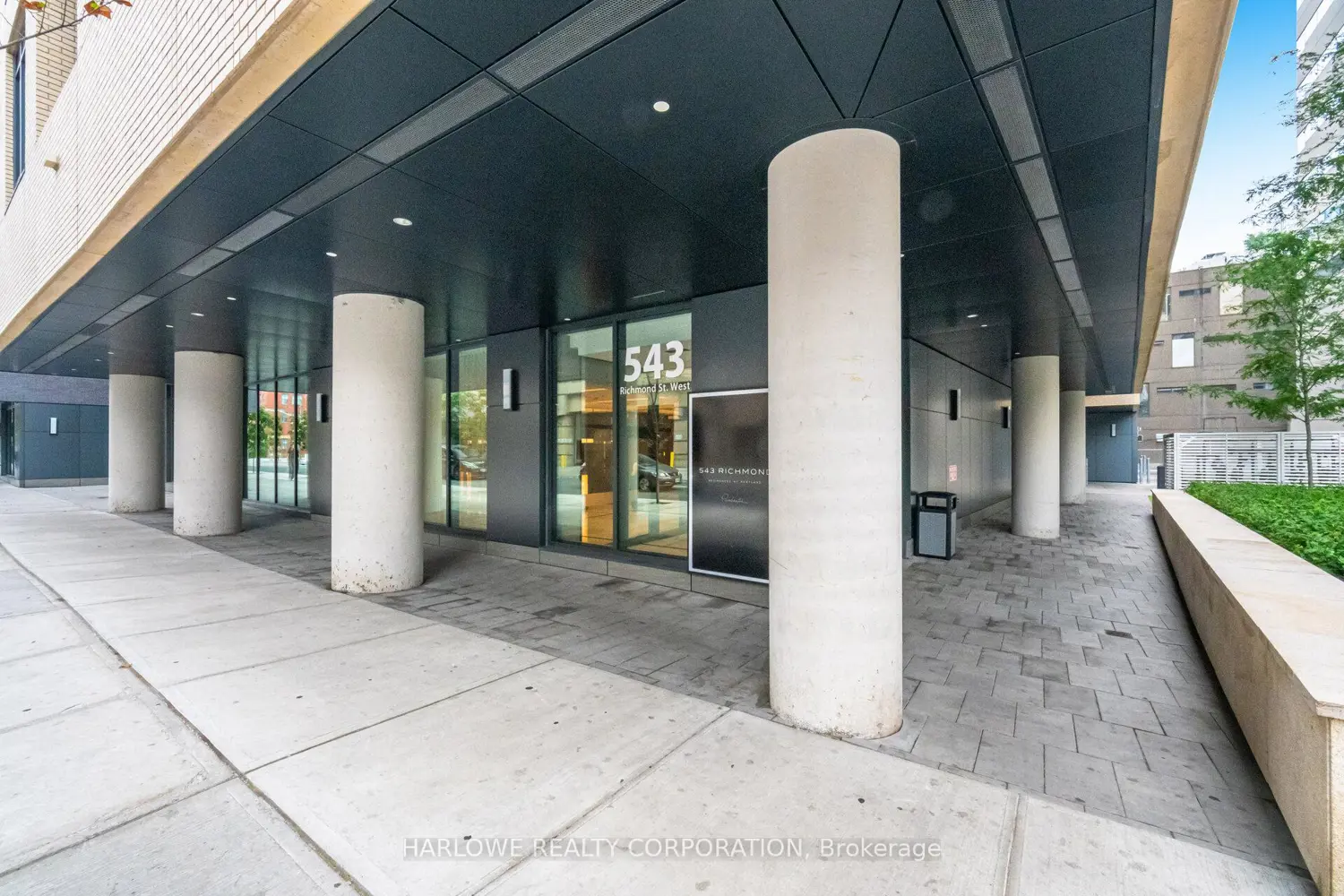 Additional image 16 of 543 Richmond Street 924