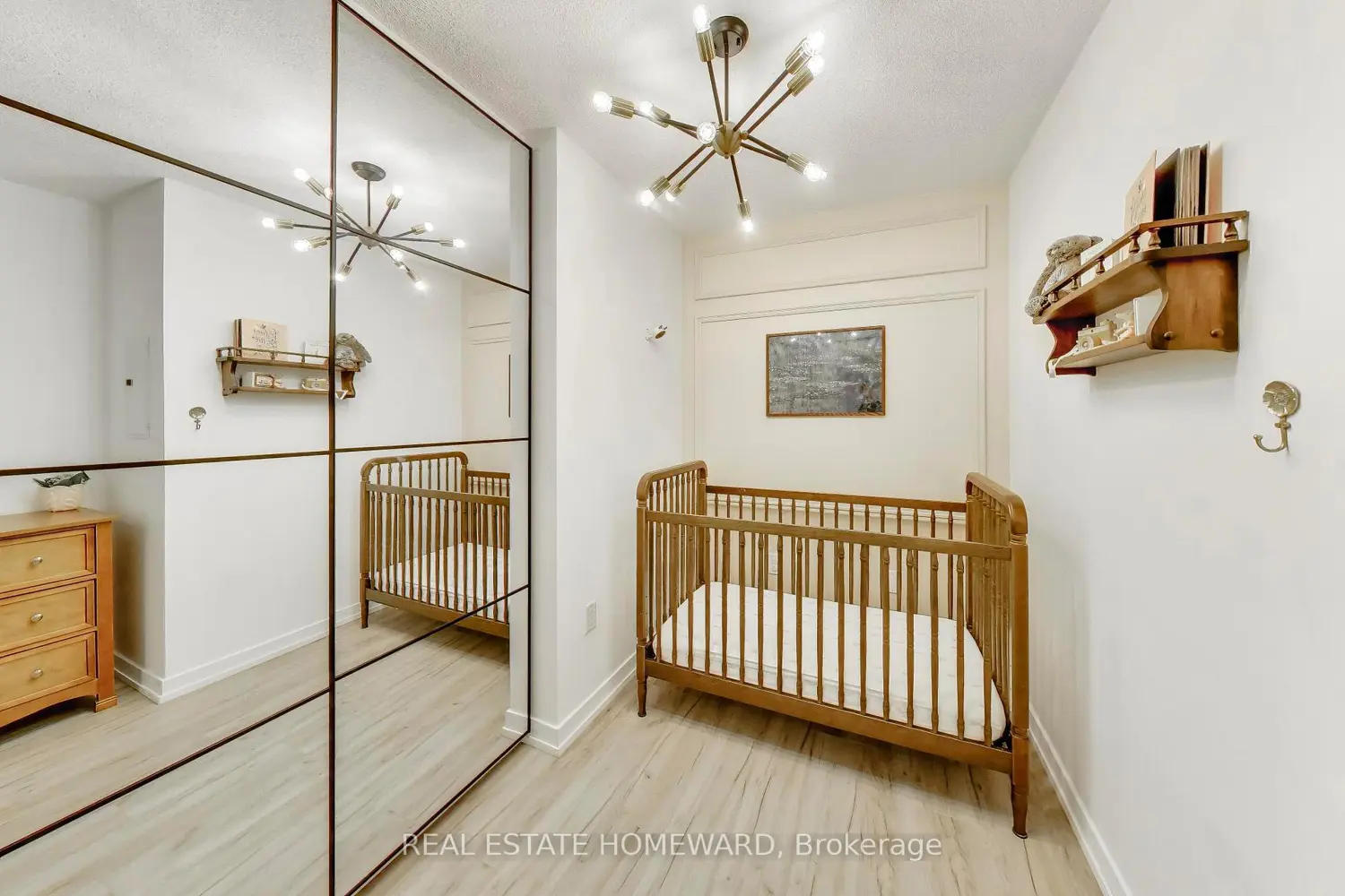 15 Brunel Court 505 photo 4