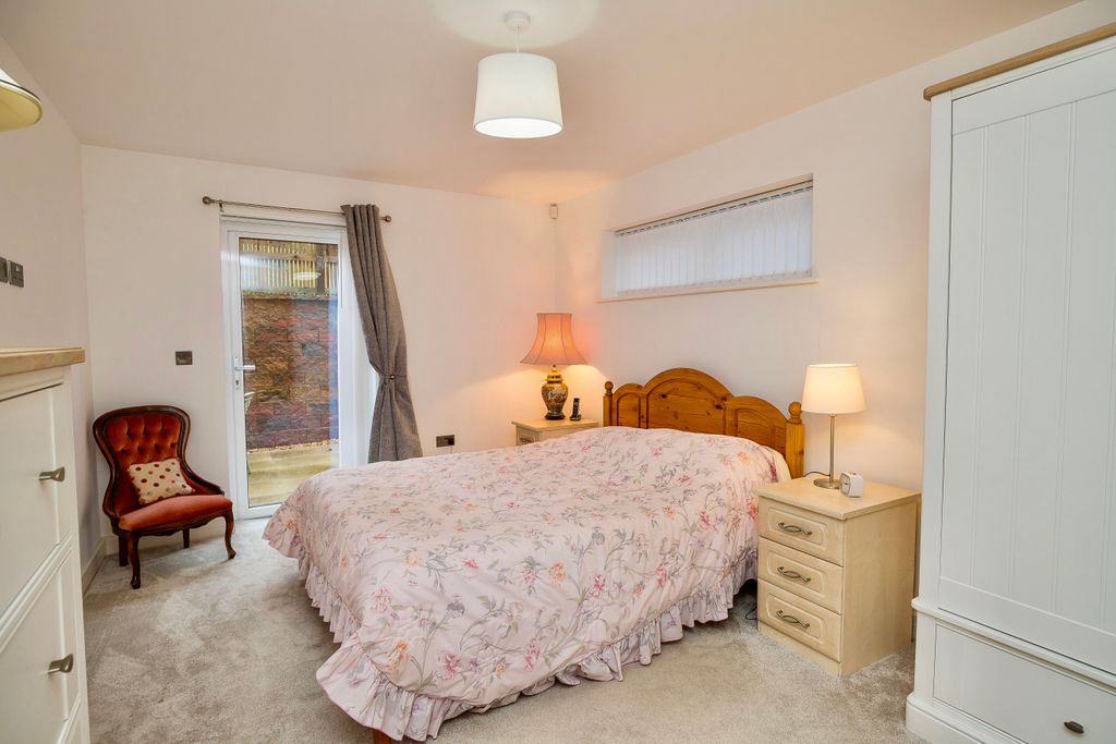 Additional image 8 of 3 bed flat for saleCaldy Road, Wirral CH48