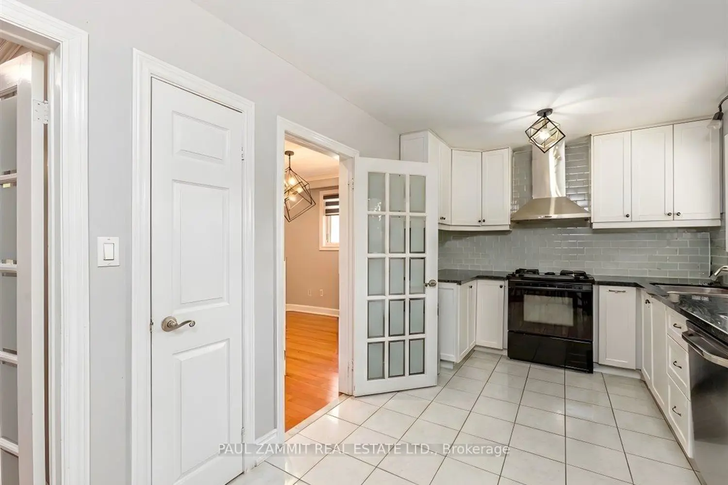 Additional image 3 of 47 Ladyslipper Court
