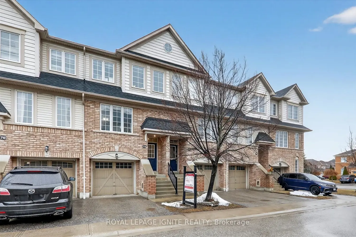 72 Oakins Lane photo 2