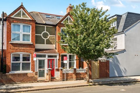 Thurso Street, Tooting, London SW17