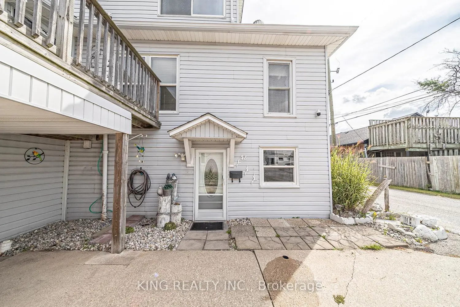 42 Wahneta Avenue photo 3