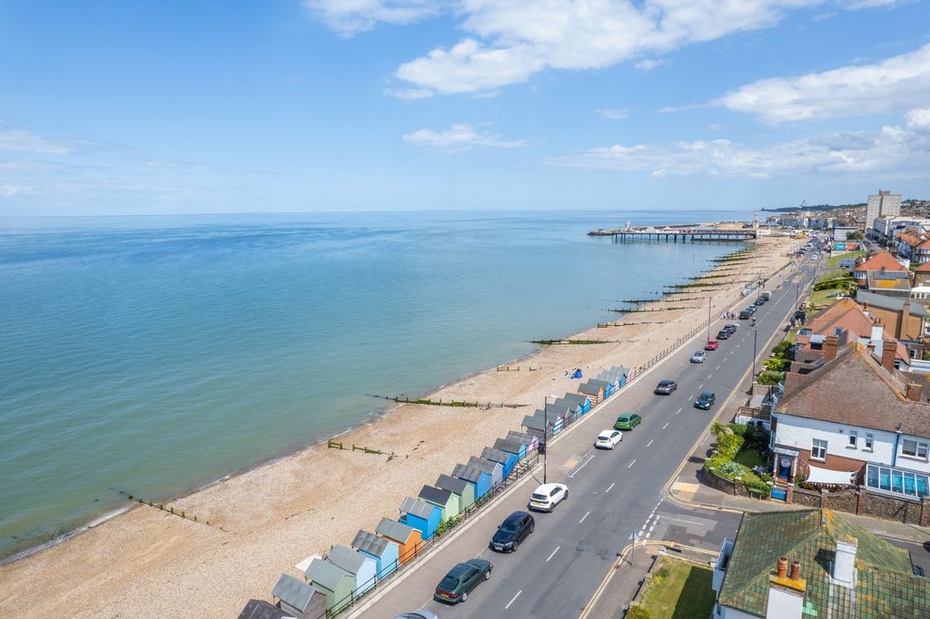 Additional image 2 of 4 bed detached house for saleWestern Esplanade, Herne Bay CT6