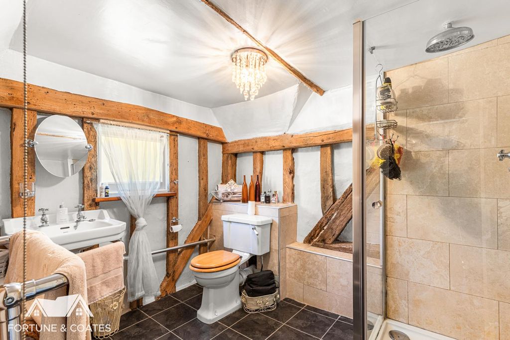 Additional image 20 of 4 bed detached house for saleRoydon Road, Harlow CM19