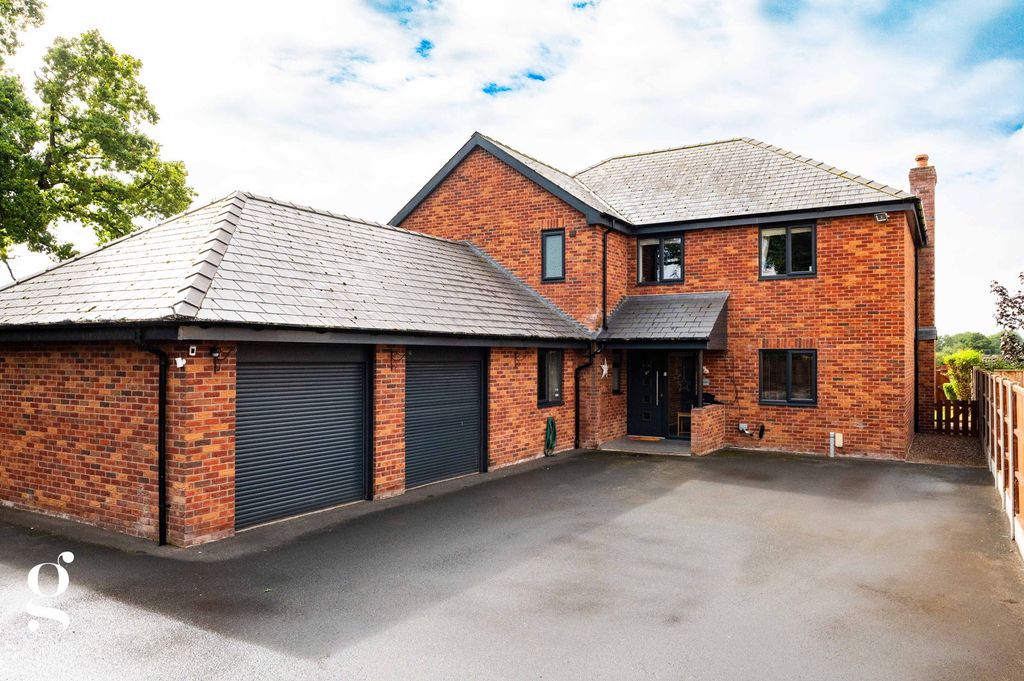 4 bed detached house for saleHolywell Gutter Lane, Tupsley, Hereford HR1