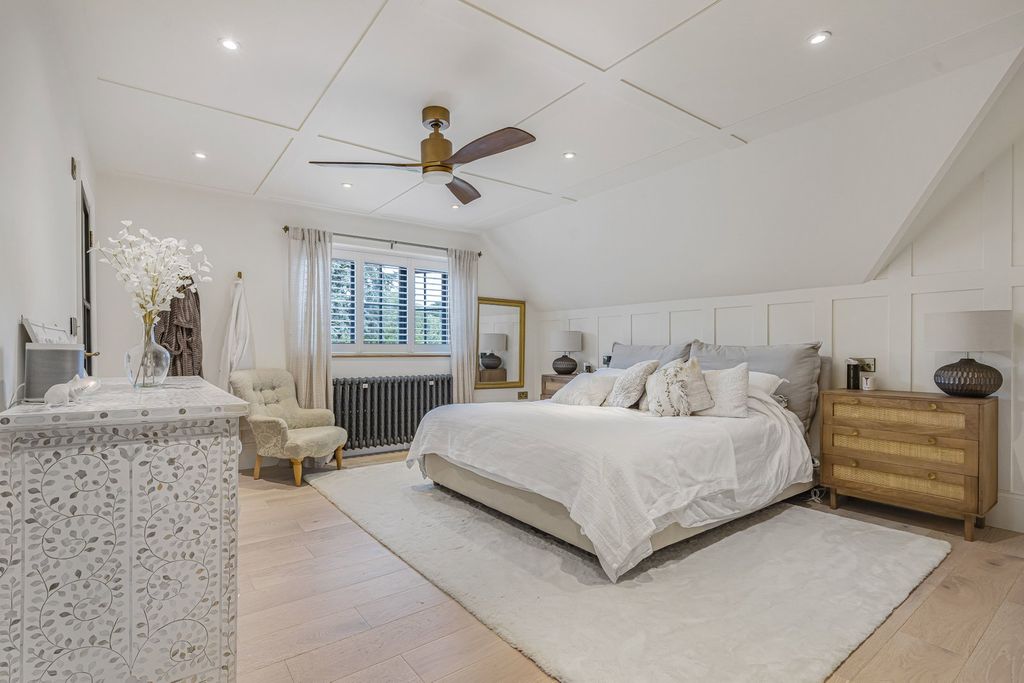 Additional image 6 of 5 bed detached house for saleMannings Heath, West Sussex RH13