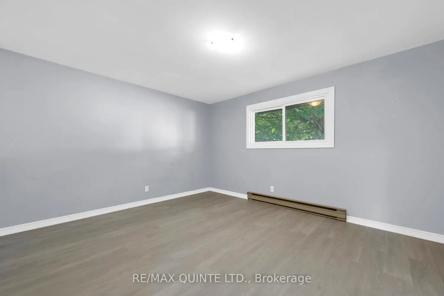 108 Nicholas Street photo 4