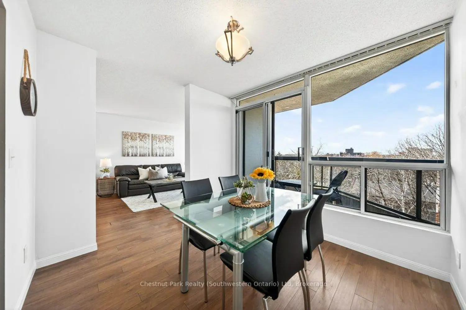 107 Bagot Street 501 photo 4