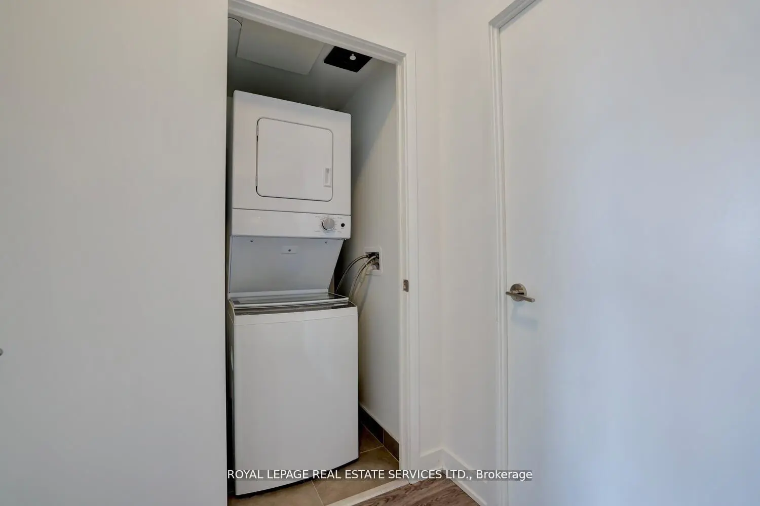 Additional image 15 of 3005 Pine Glen Road 712