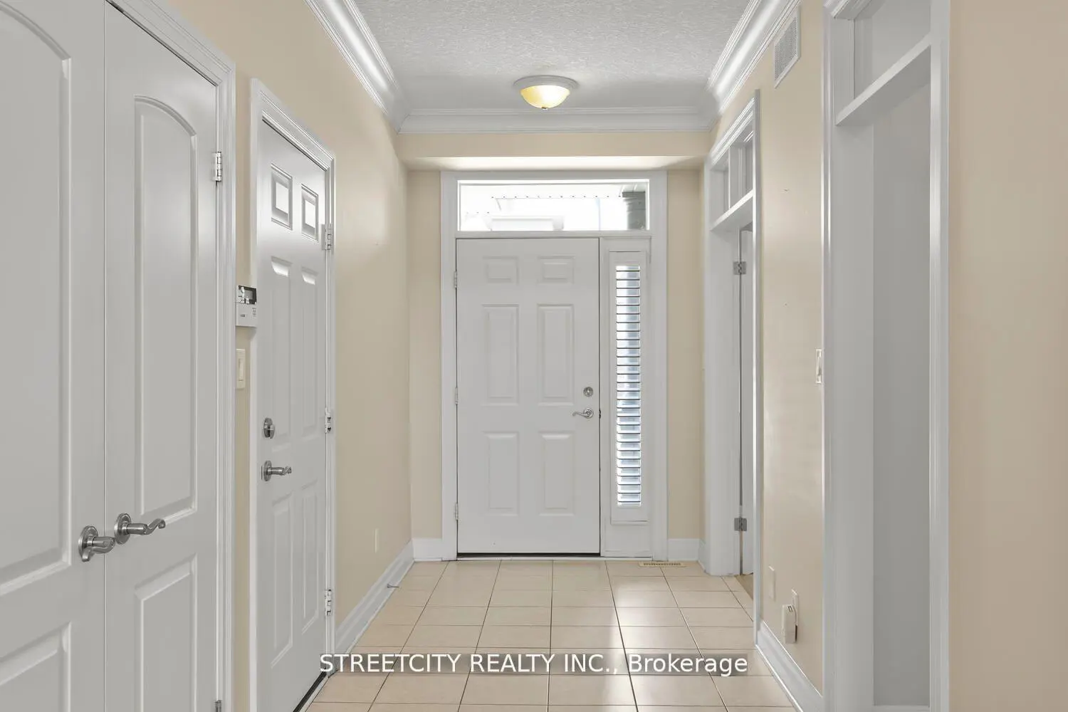 124 North Centre Road 25 photo 2