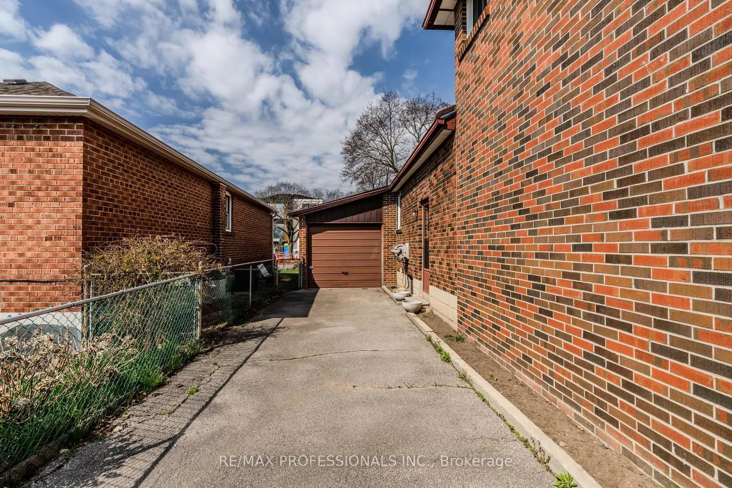 45 Chartwell Road photo 4