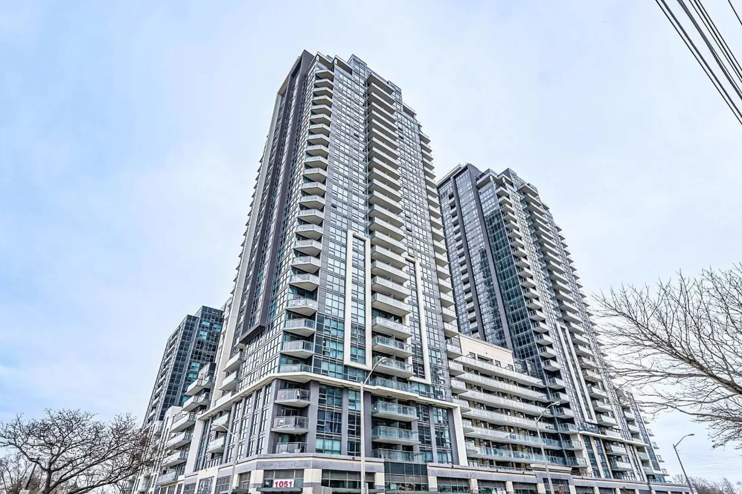 20 Meadowglen Place 1408