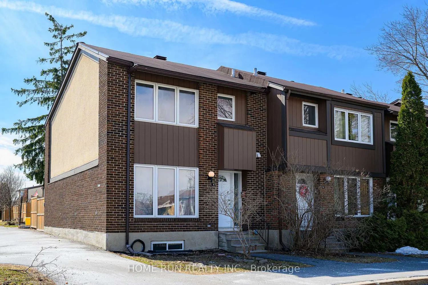 2111 Montreal Road 4