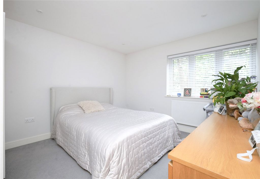Additional image 7 of 1 bed maisonette for saleLower Hanger, Haslemere, Surrey GU27