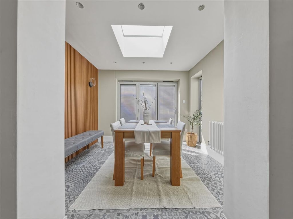 Additional image 50 of 5 bed property for saleBeacon Hill, Herne Bay CT6