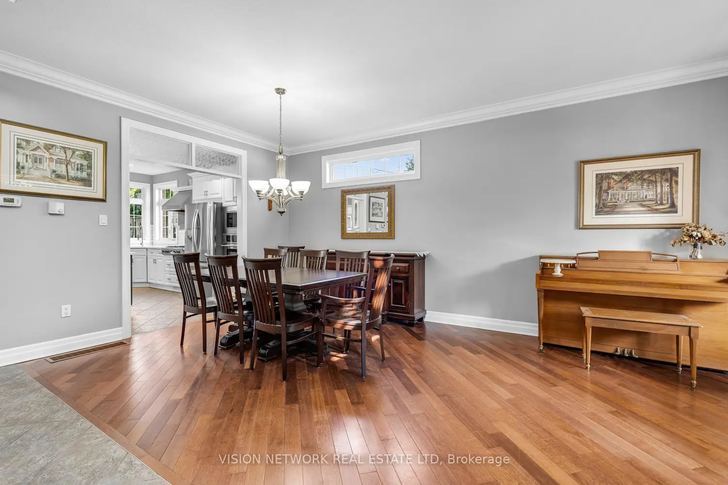 1057 Manchester Road photo 4