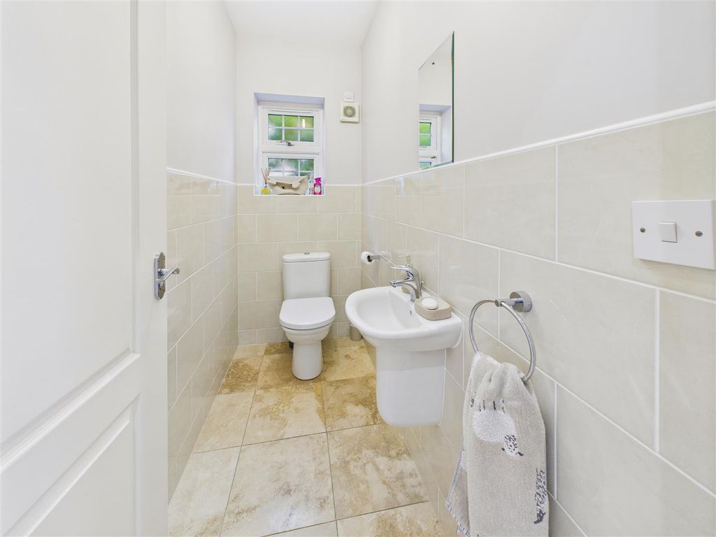 Additional image 11 of 4 bed detached house for saleSwanland Road, Hessle HU13