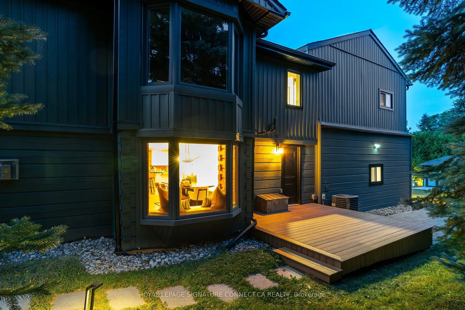 118 Settlers Way photo 3
