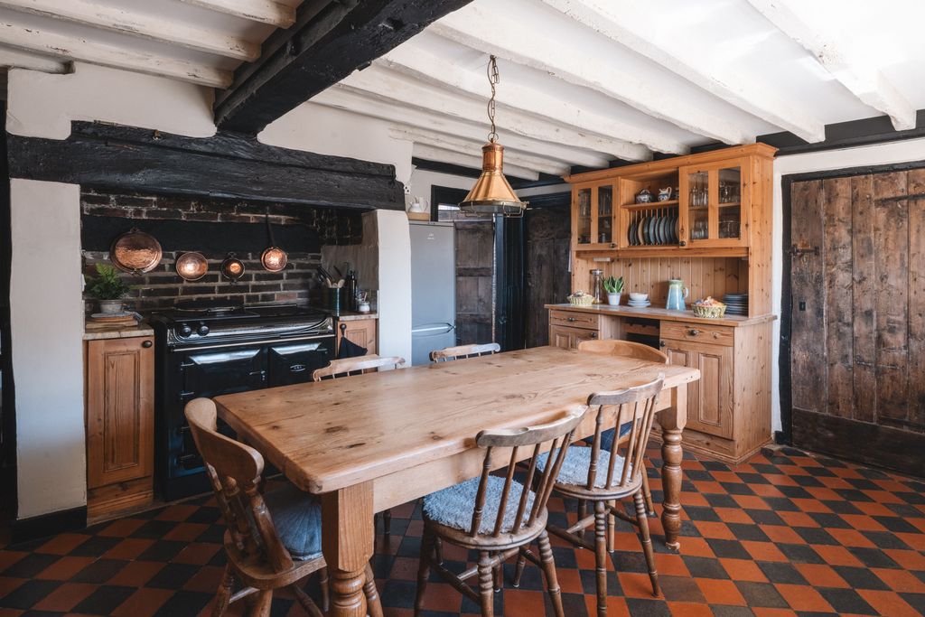 Additional image 2 of 4 bed detached house for saleCottrell Farmhouse, Hayling Island, Hampshire PO11