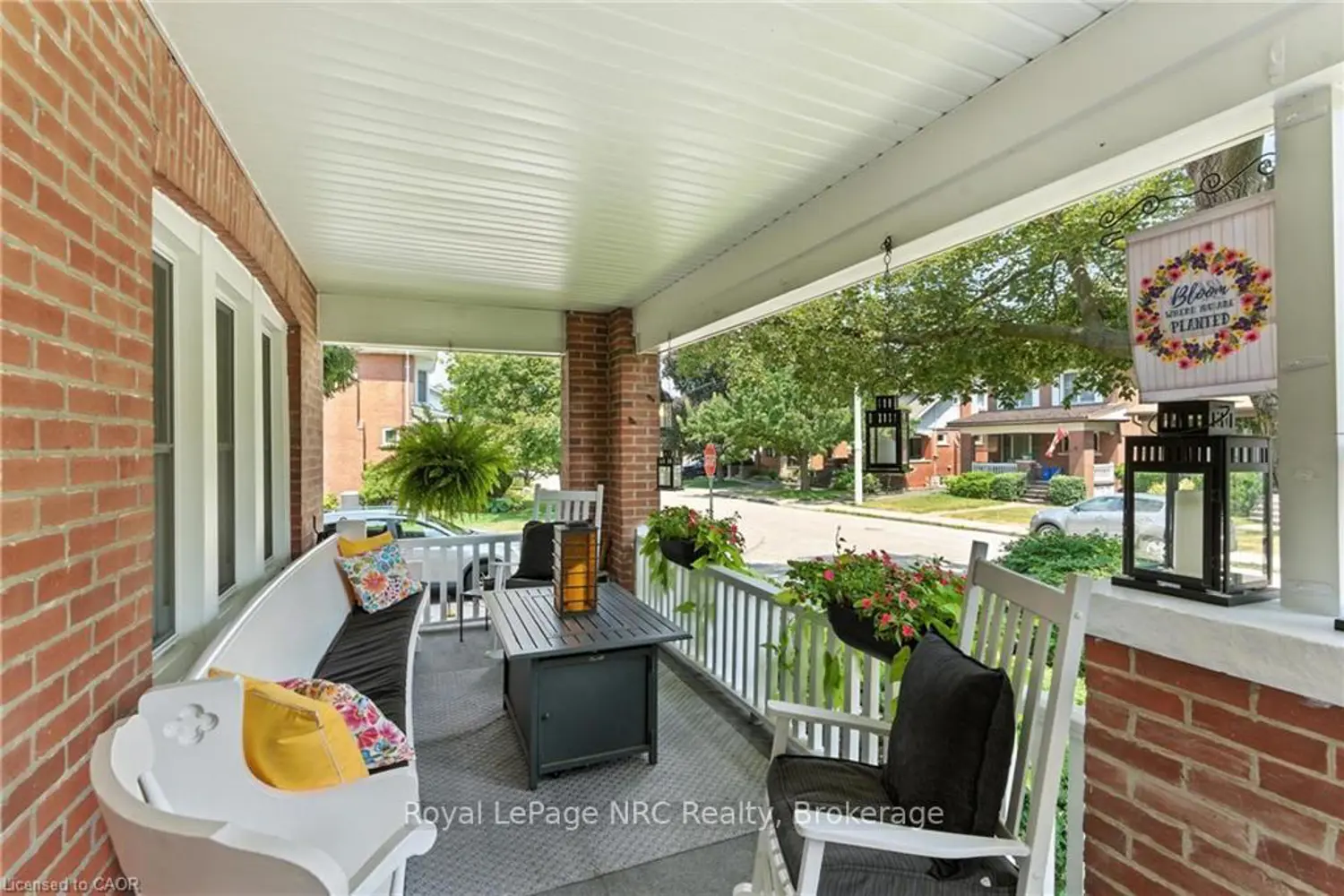 98 Kensington Avenue photo 3