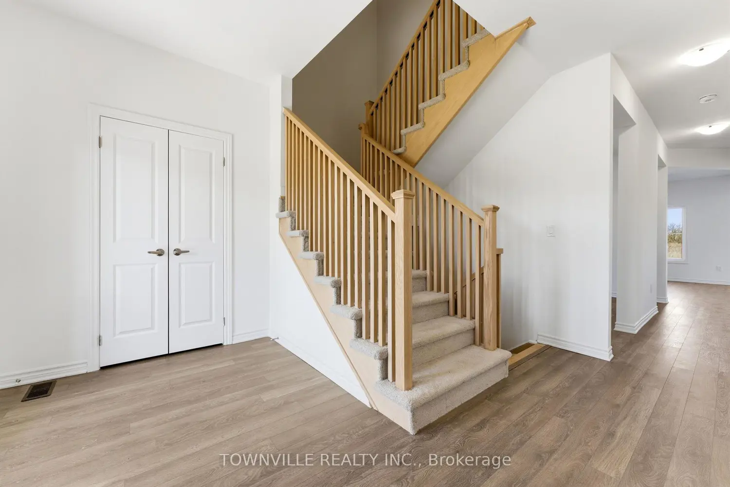 31 Bradden Crescent photo 5