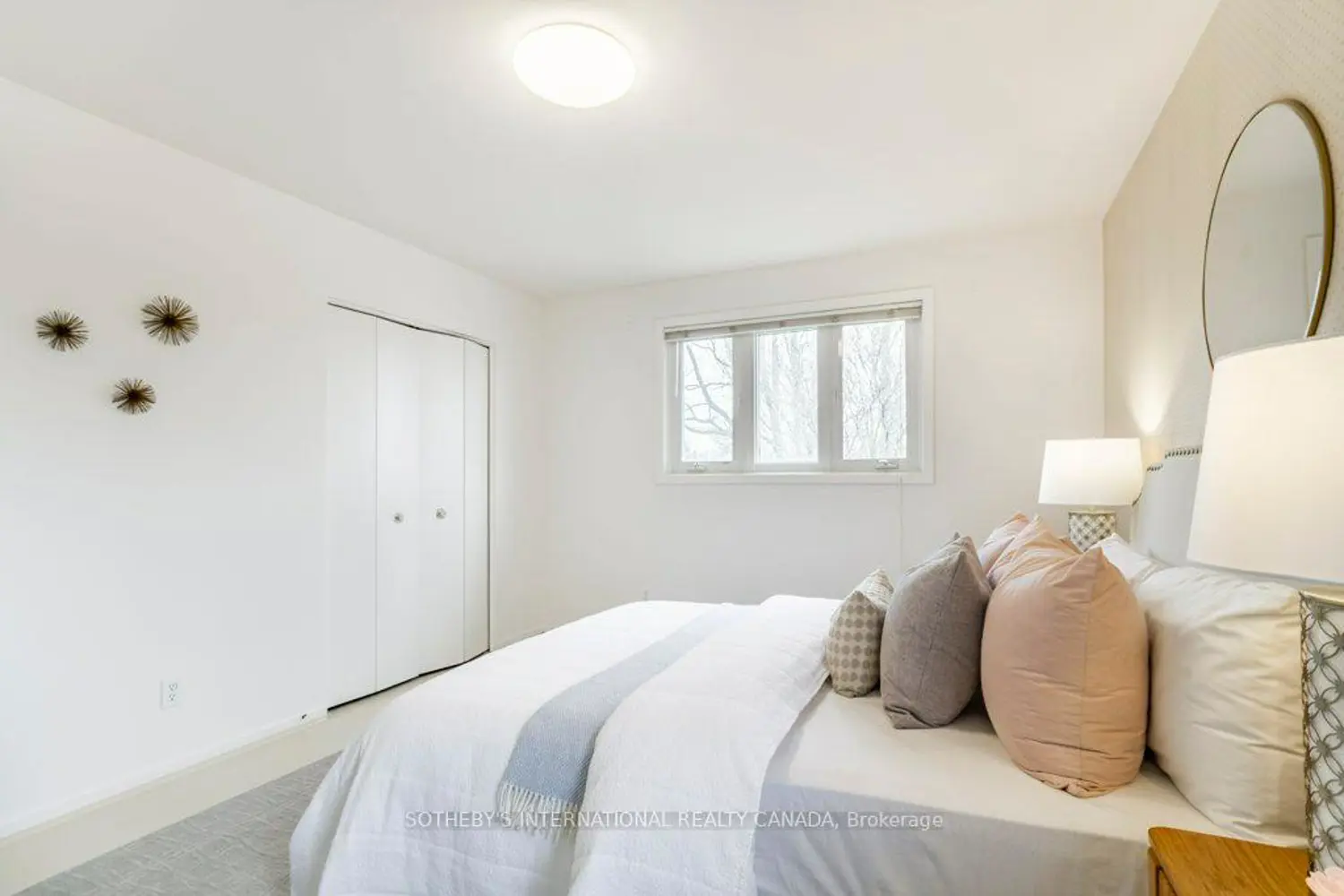 Additional image 12 of 21 Summerside Crescent