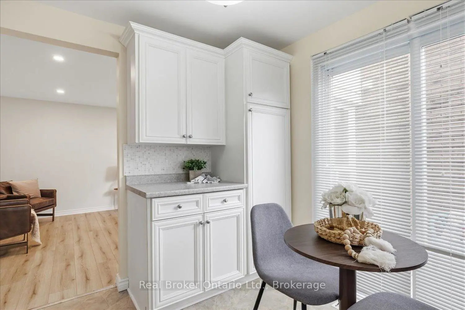 415 Morgan Avenue 5 photo 3