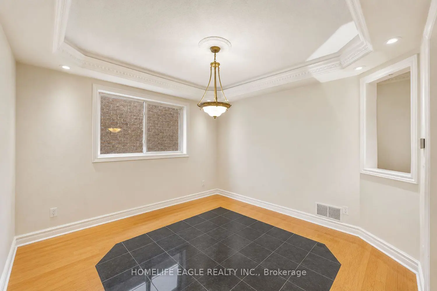 7 Headwater Road photo 5