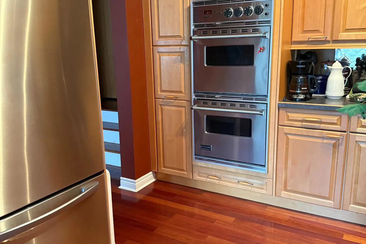 527 Rougemount Drive photo 4