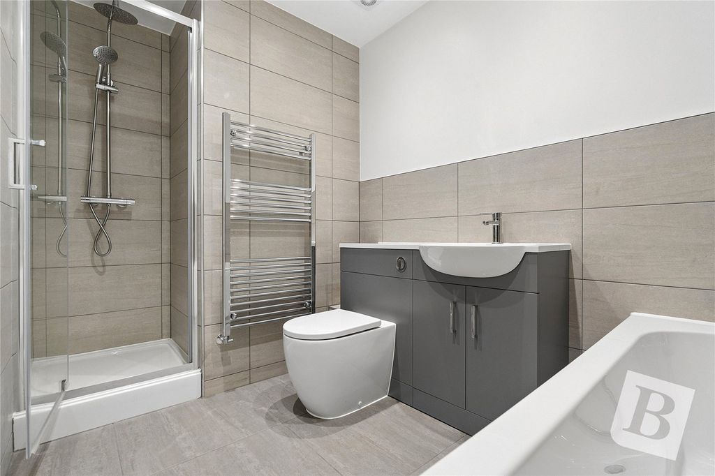 Additional image 2 of 3 bed flat for saleKidman Close, Gidea Park, Romford RM2