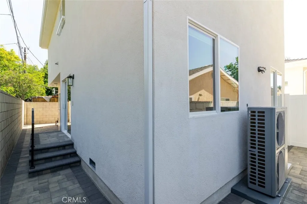 11969 Redbank Street, Sun Valley, CA 91352