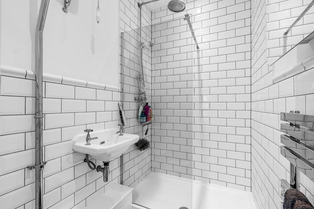 Additional image 18 of 2 bed flat for saleFore Street, Hertford SG14