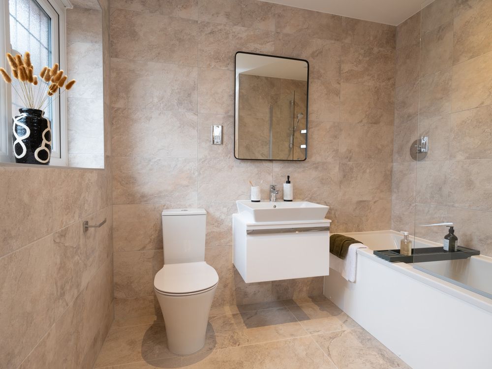 Additional image 10 of 4 bed detached house for sale"Henley" at Bartons Road, Havant PO9
