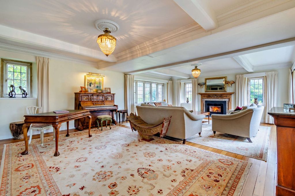 Additional image 2 of 5 bed detached house for saleTower Hill, Horsham, West Sussex RH13