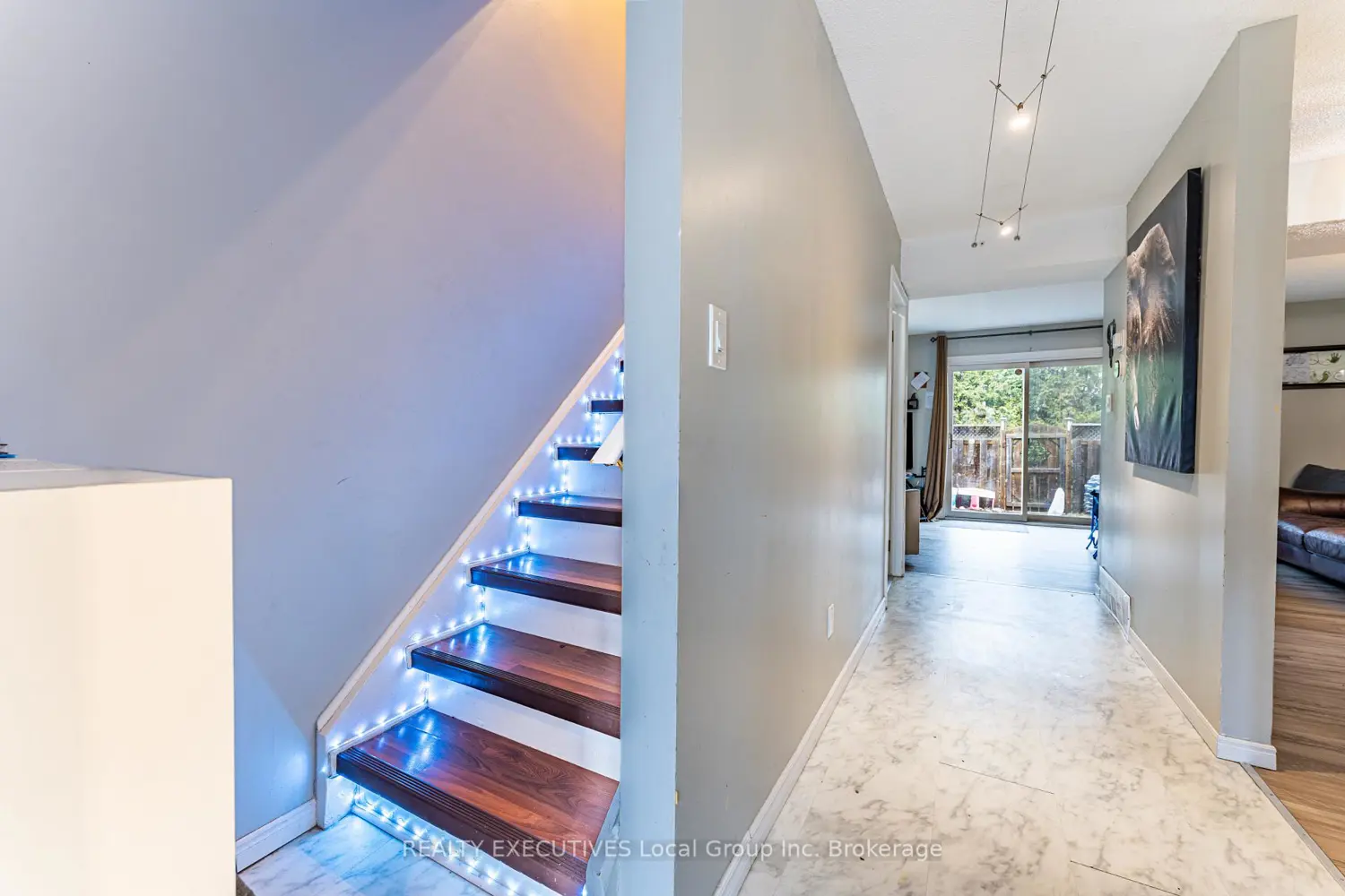 Additional image 10 of 398 Wickstead Avenue 36