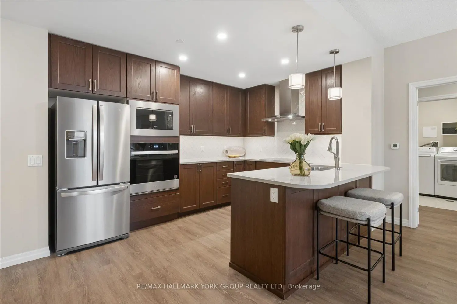 Additional image 5 of 460 William Graham Drive 116